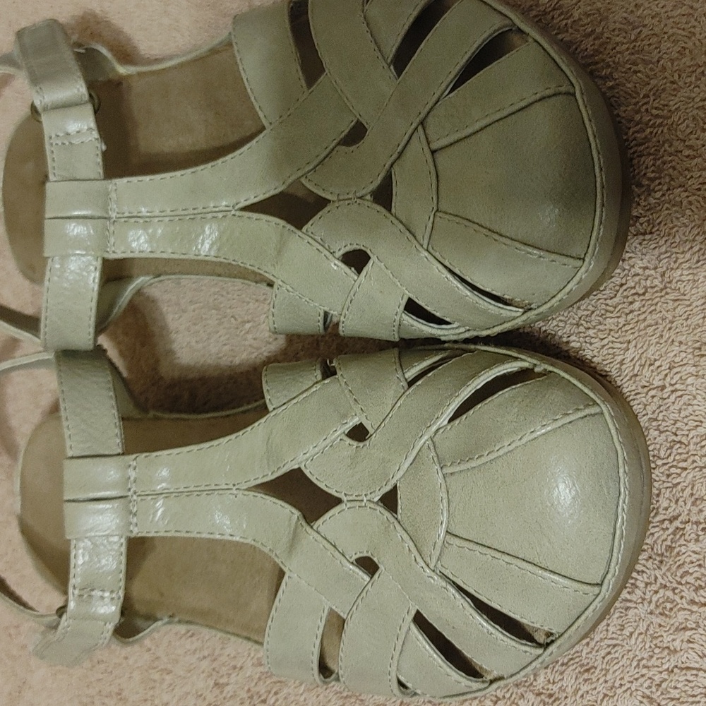 Wear Ever Shoes View 2